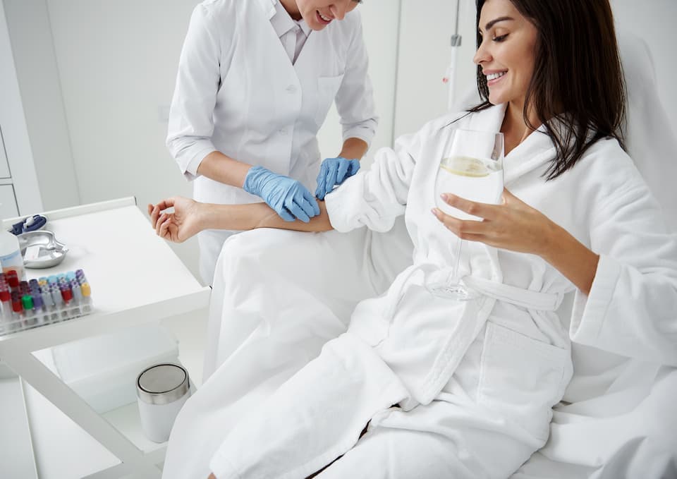 anti-ageing-iv-1.jpg