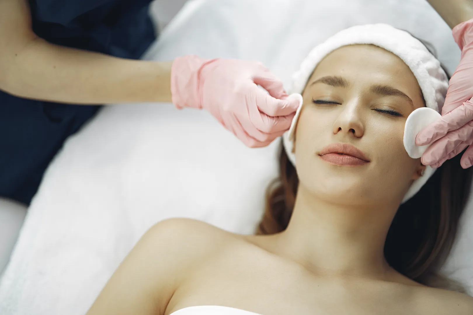Medifacial for Acne and Pimples